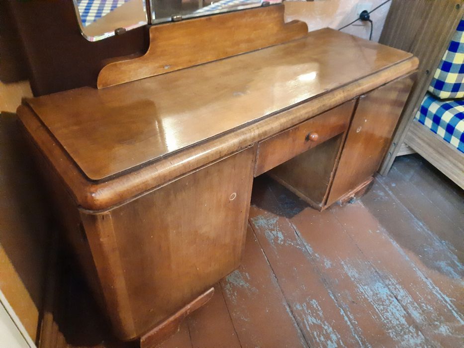 Toaletka prl lustro PRL stolik z prl-u Toaletka z lustrem Vintage!!!