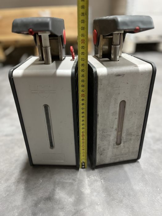 2 Doseadores da Wurth c recheio