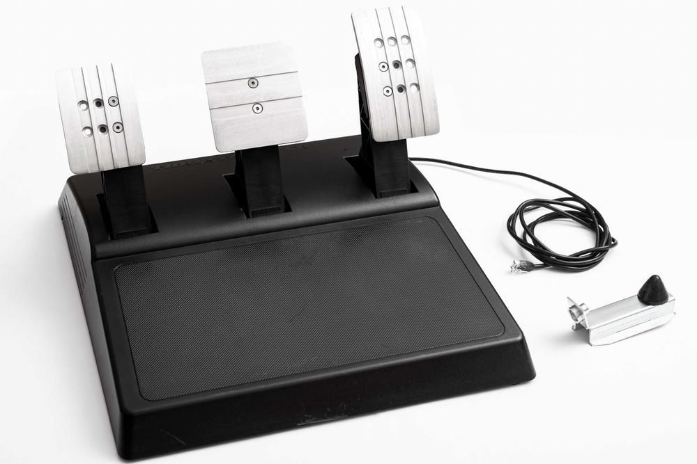 Thrustmaster T300 RS GT Edition com pedais + Shifter TH8A