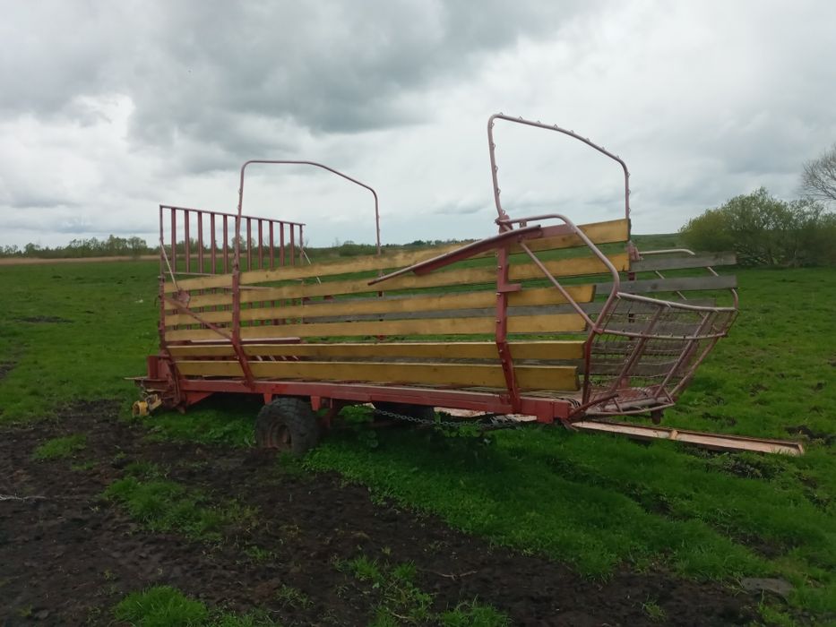 Продам прицеп підборщик сіна трави соломи
