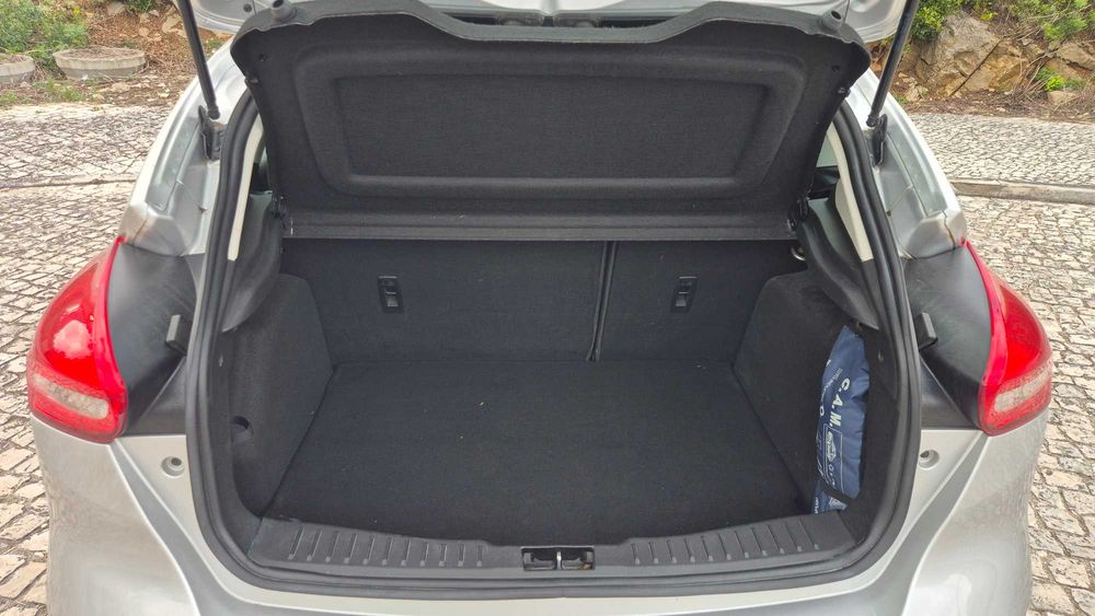 Ford Focus 1.5 Diesel 120cv