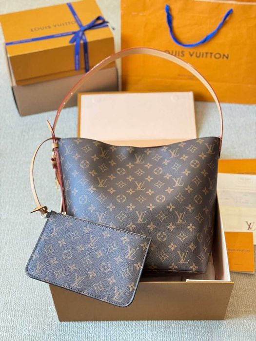 Bolsa grande LV all inbb com forro em pele