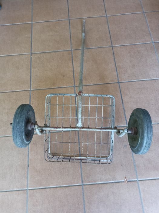 Wózek ogrodowy transportowy