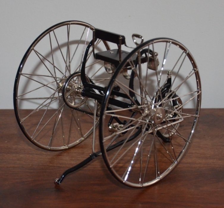 Bicicleta - Réplica Royal Salvo de 1881