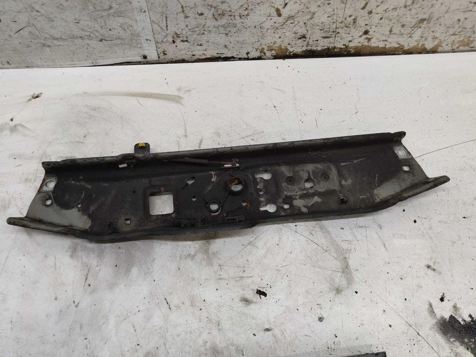 Opel Zafira B Wzmocnienie Górne Pasa Przedniego