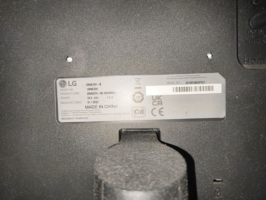 Monitor LG ultrawide (ecrã partido)