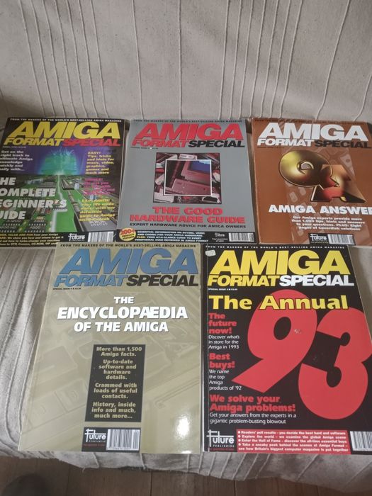 Revistas Amiga antigas como novas