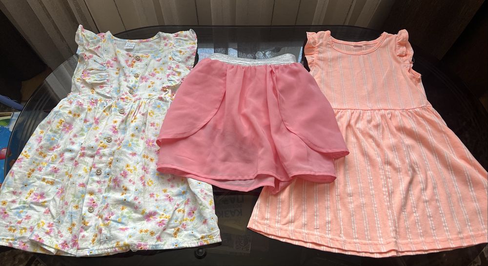 Одяг для дівчинки розмір 98