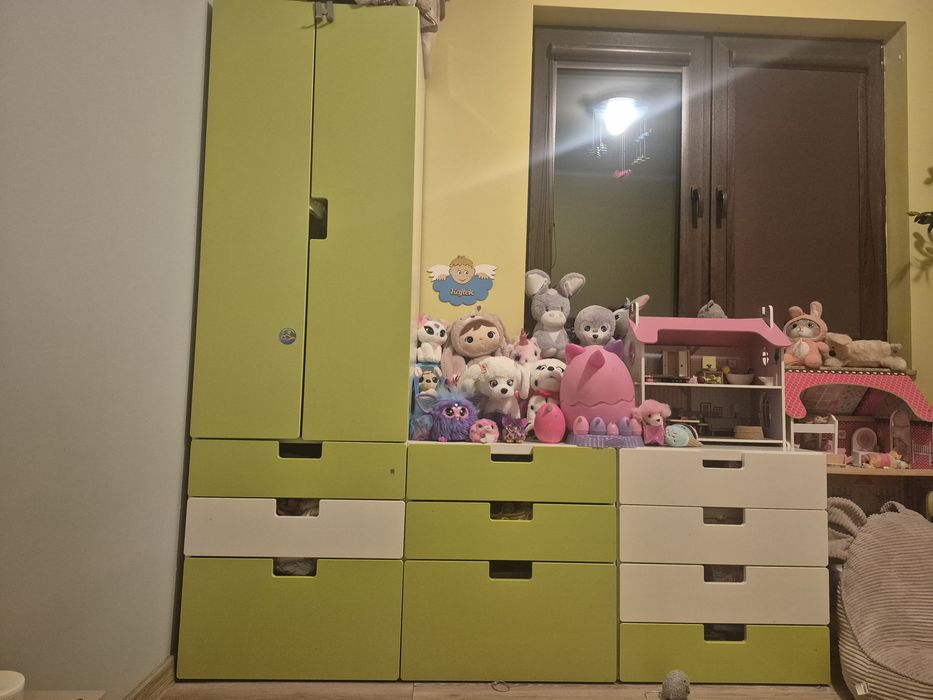 Zestaw mebli Ikea plus łóżko