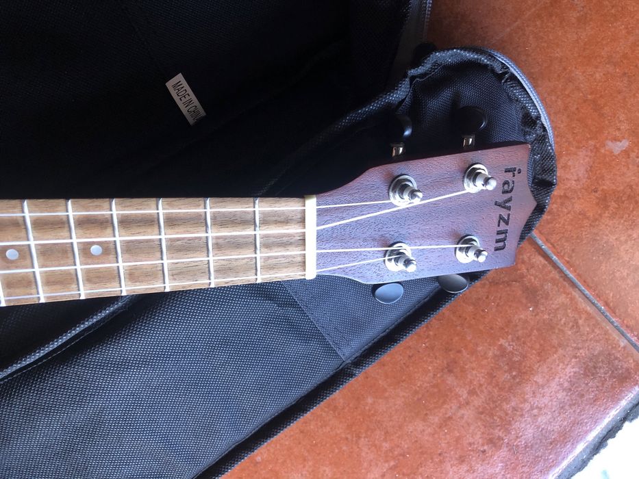 Ukulele Concert + Bag