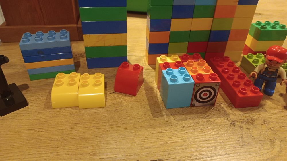 LEGO Duplo różne klocki, postacie, zwierzęta