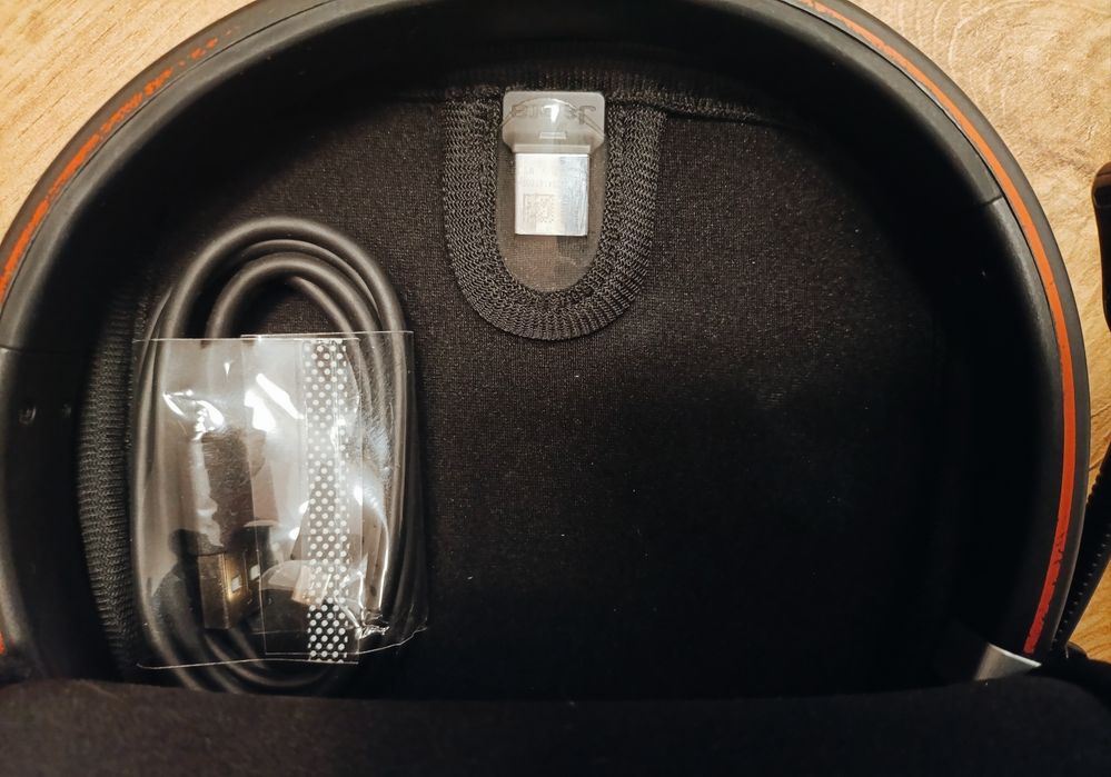 Słuchawki Jabra Evolve 65 SE MS Stereo + Adapter Link 380. Nowe osłony