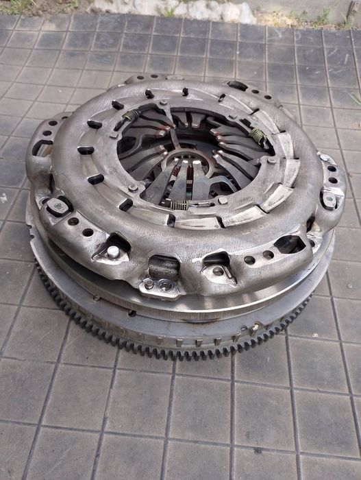 Продам навісне мерседес бенз спрінтер ом651 двигун