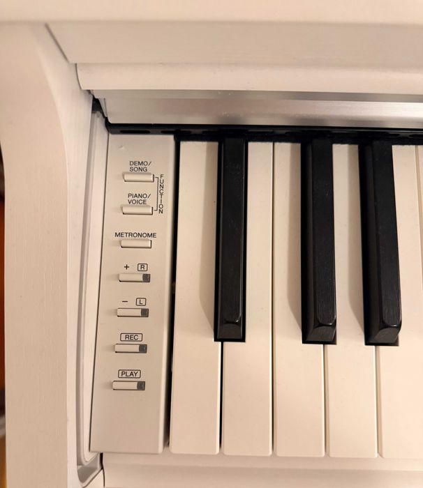 Sprzedam pianino cyfrowe Yamaha Arius YDP-164 + GRAT