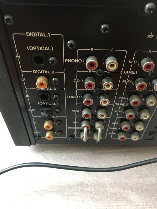 Продам или поменяю усилитель AKAI - AM 95