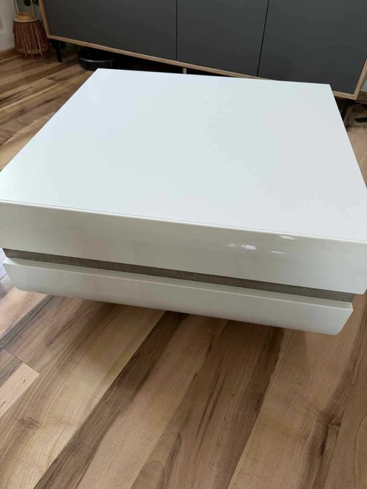 Stolik kawowy biały !