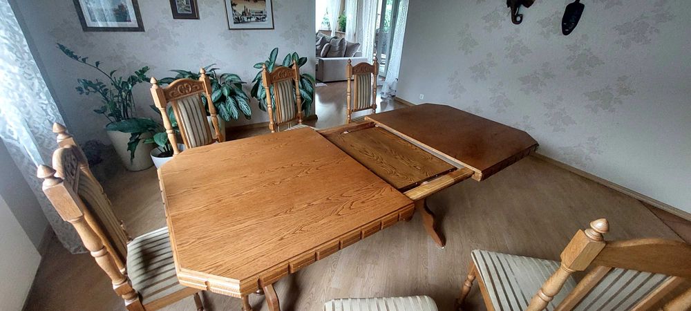 Stół dębowy rozkładany solidny i elegancki