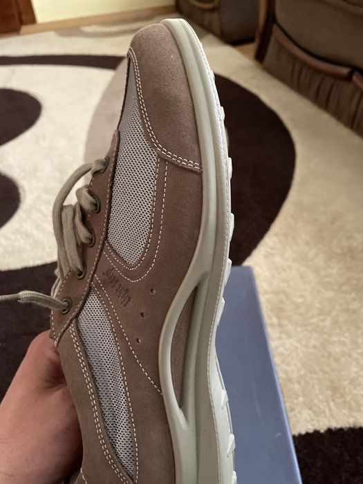 Взуття чоловіче