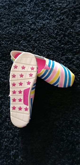 Paez novos sem utilização