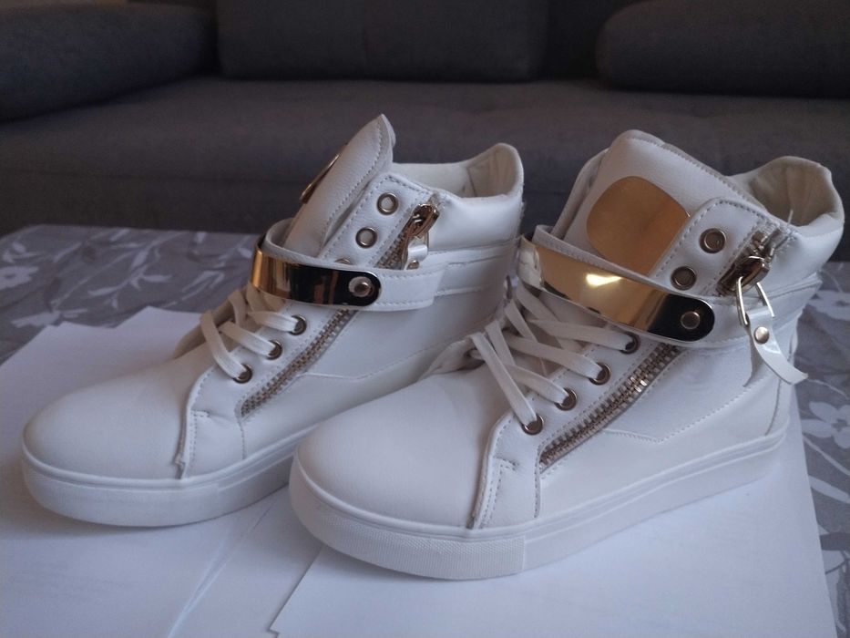 Białe sneakersy trampki na koturnie r. 39