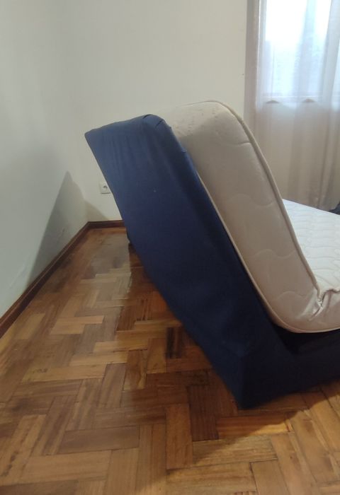 Sofá cama com colchão monoflex