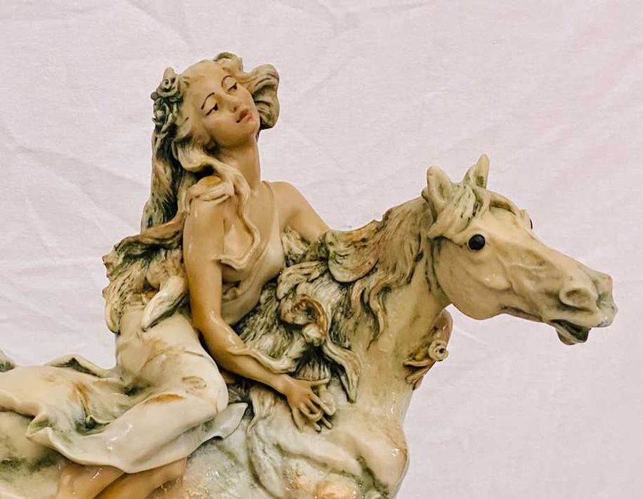 Estátua Giuseppe Armani "Liberty" - Dama a Cavalo (Itália) - Original