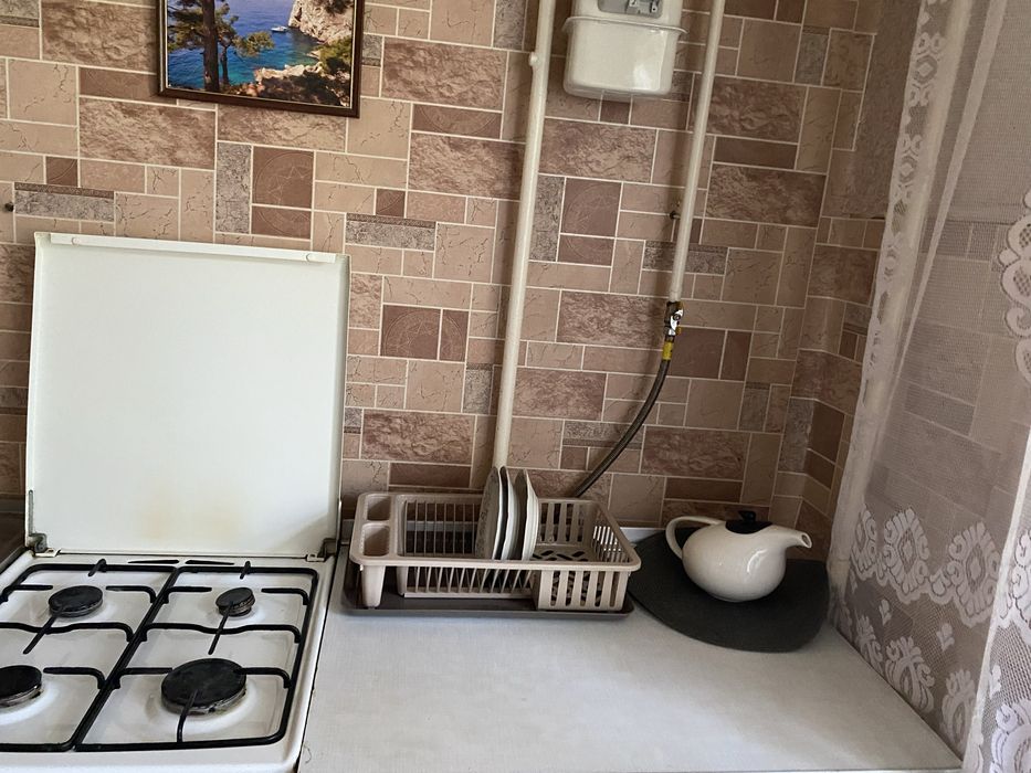 Центр Павлоград подобово , погодинно квартиру  600 грн .рядом ВЛК