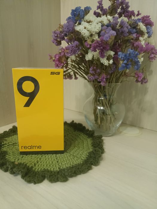 Realme 9 5G Новий 4/64GB Black,NFC.
