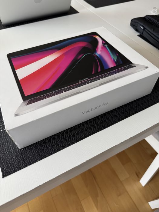 Macbook Pro M1 16 GB RAM
