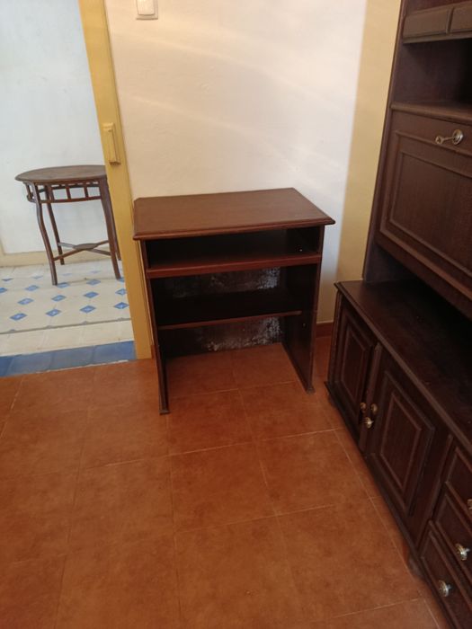 Móvel para computador.