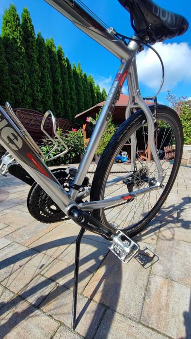 Rower 28" marki Whistle