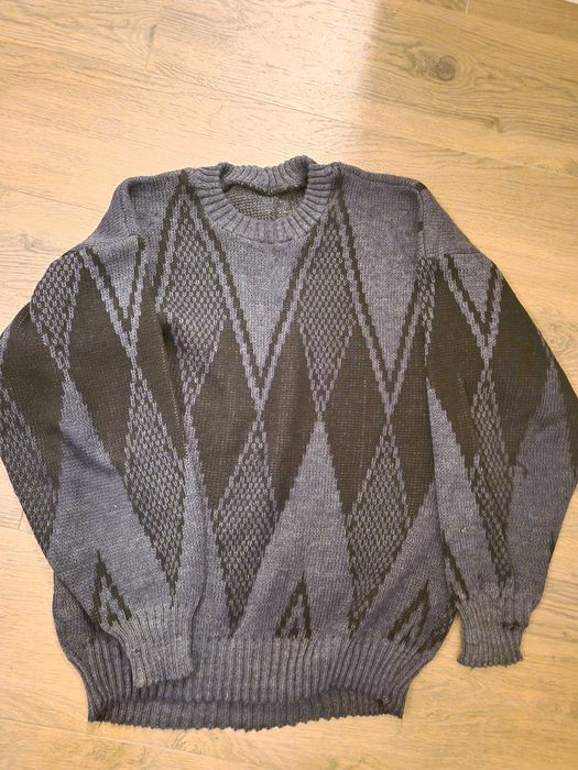 Sweter męski modny wzór geometryczny