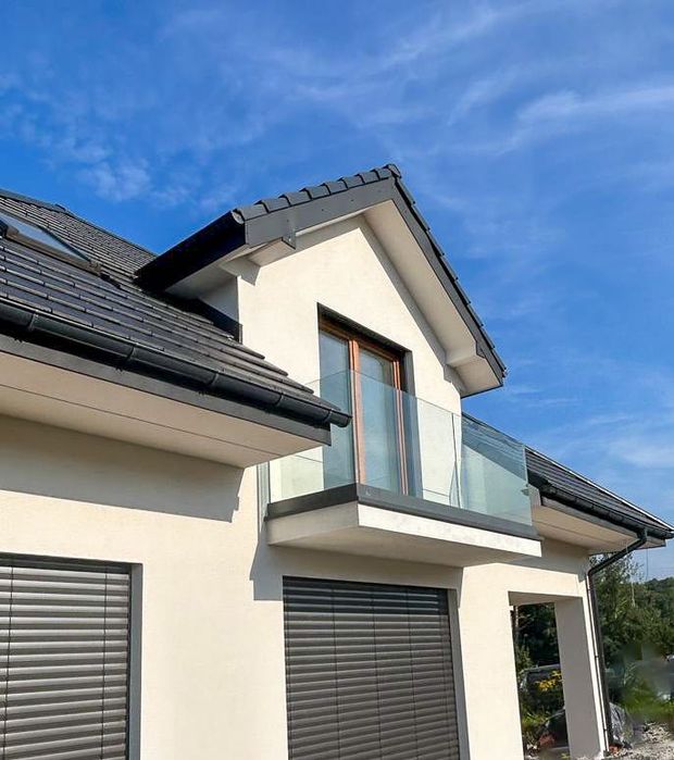 Balustrada Szklana Nowoczesna w profilu aluminiowym