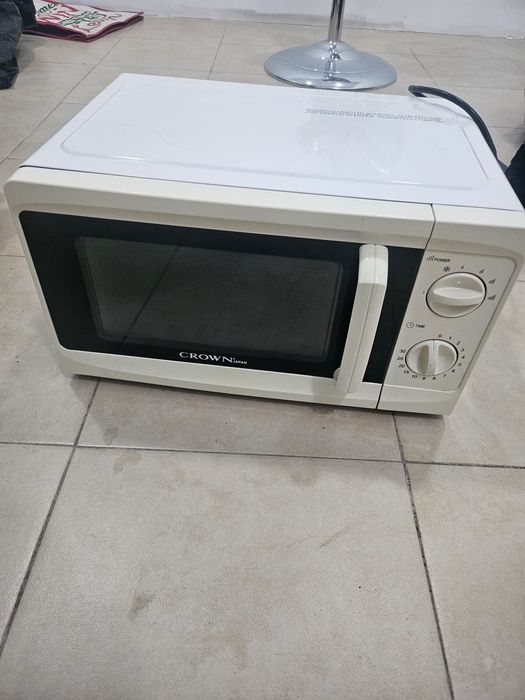 Microondas a funcionar