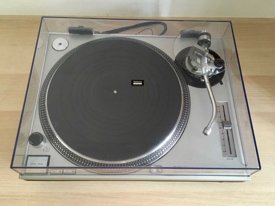 Technics SL-1200 MK2 - gira-discos
