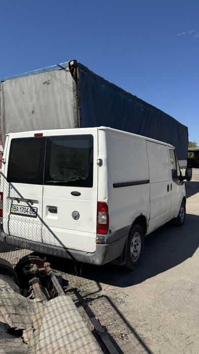 Ford Transit 2007 2.2tdci под ремонт
