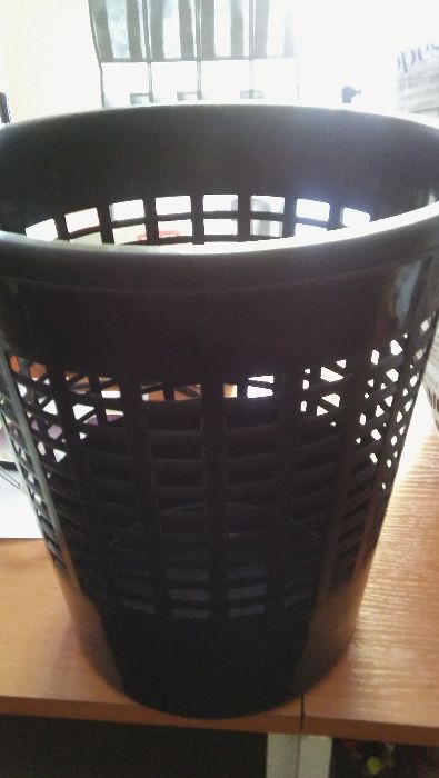Kosz plastikowy czarny