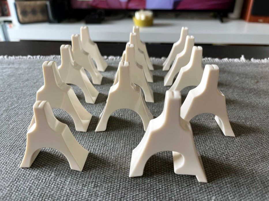 Koto, instrumeto japonês tradicional, de paulownia, feito à mão.