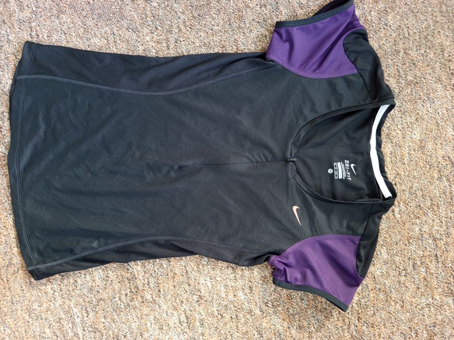 T-shirt damski sportowe Nike rozmiar XS
