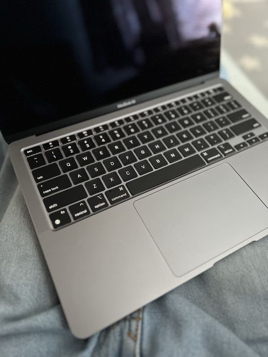 Macbook Air M1 2020