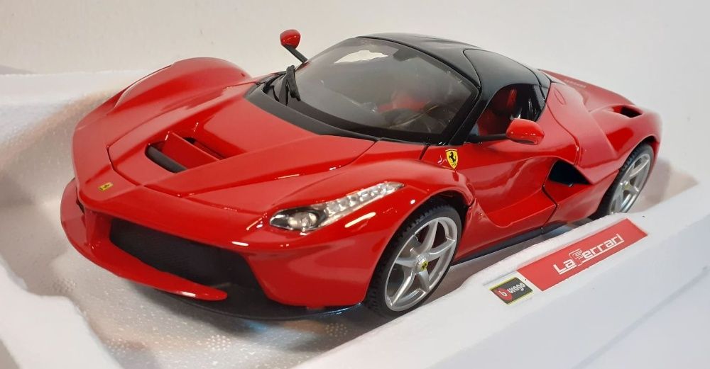 1/18Ferrari LaFerrari - Bburago Signature