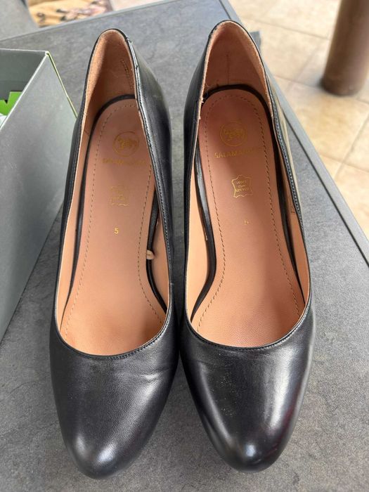 Salamander - eleganckie buty damskie na obcasie