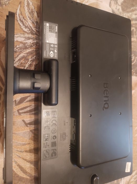 монитор LED 22" с HDMI и аудио 3,5мм