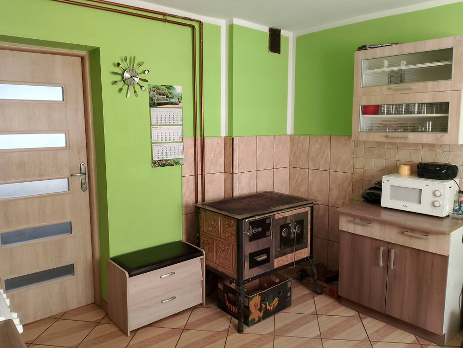 Połowa domu na sprzedaż lub wynajm w miejscowości Ostroróg gmina Czapl