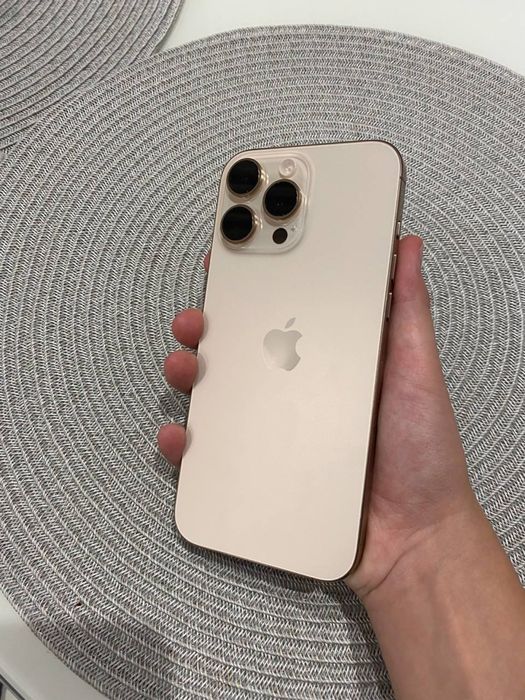 Iphone 16 Pro max 256 Desert