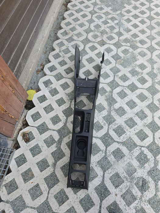 Tunel środkowy audi a3 8p 2010r