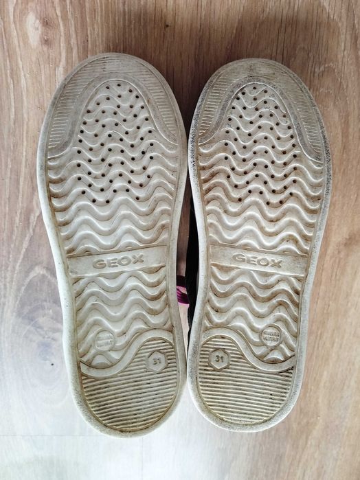 Buty dziecięce marki Geox w rozm. 31.