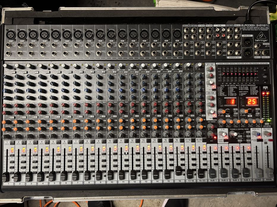 Behringer 2442FX488920447871232004