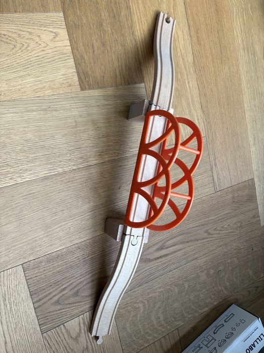 IKEA LILLABO most do drewnianych torów IKEA tory