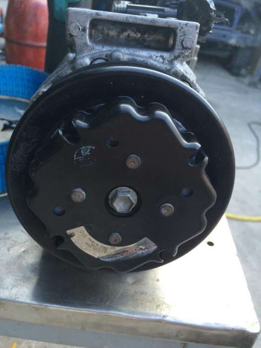 Compressor AC Mercedes W203 Classe C 2001